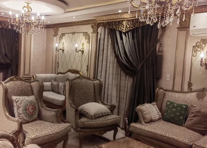 مدينة نصر, شارع عباس العقاد