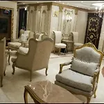 مدينة نصر, شارع عباس العقاد
